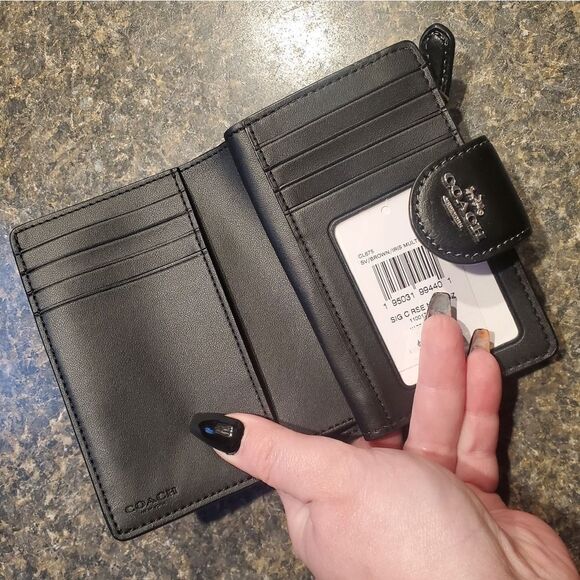 Coach Signature C Purple Rose Print Wallet in Silver Hardware/ Iris - Picture 7 of 9